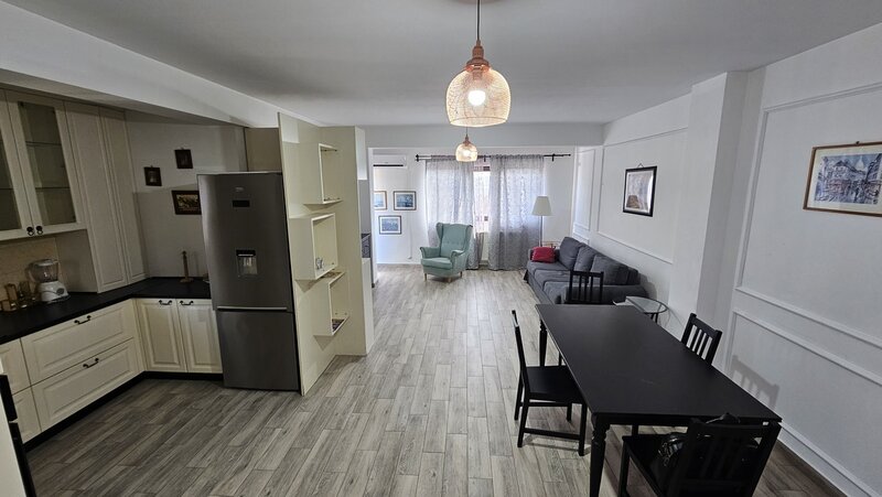 Titan, Aleea Ninsorii,