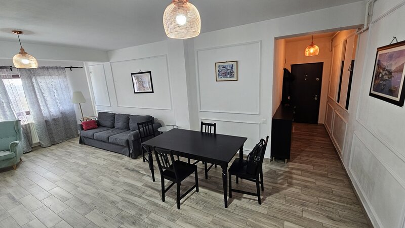 Titan, Aleea Ninsorii,